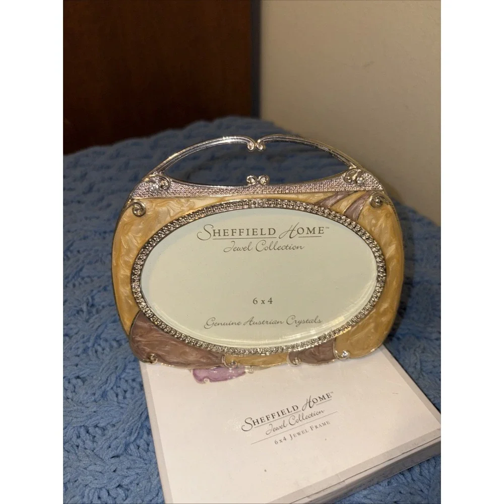 Photo Frame By Sheffield Home Jewel Collection Purse ShapeAustrian Crystals 6x4